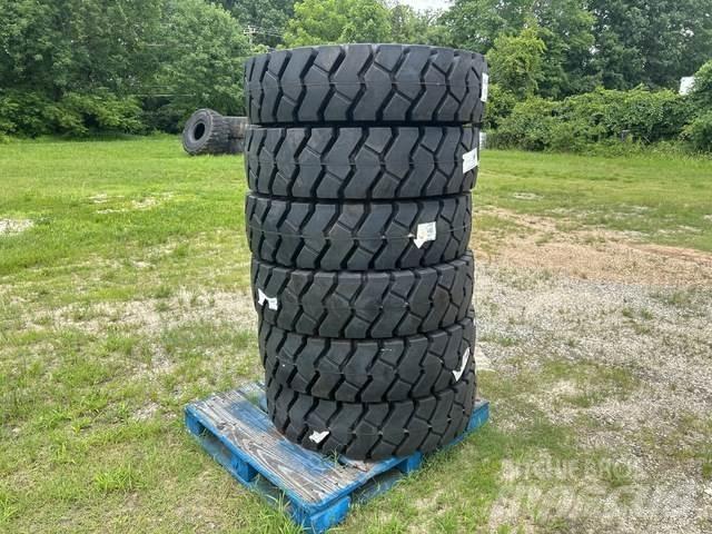  Maxam MS701 Tyres, wheels and rims