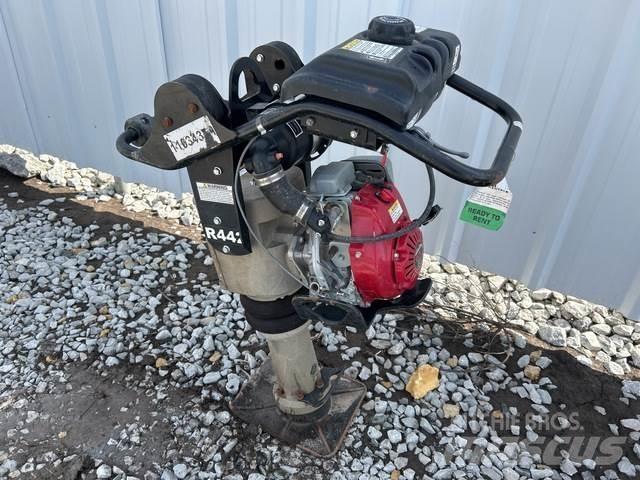 MBW R442 Tampers