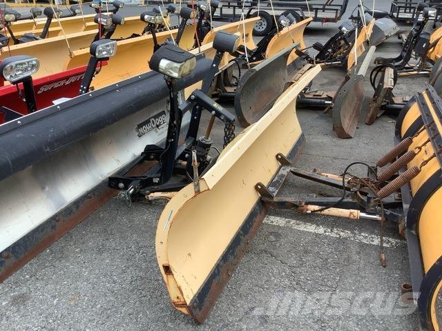 Meyer LP-8.5 Snow blades and plows