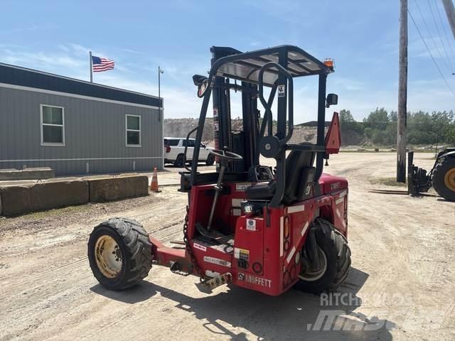 Moffett M45P Truck mounted forklifts