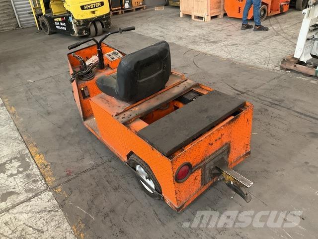  Motrec E-242 Tow truck