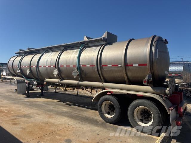  Nova Tanker trailers