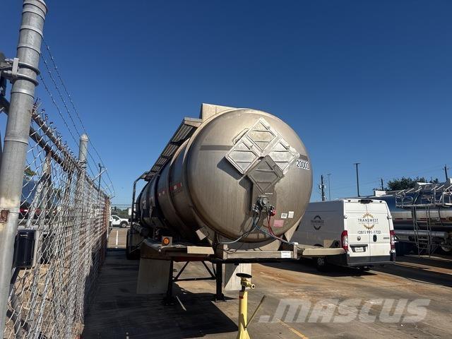  Nova Tanker trailers