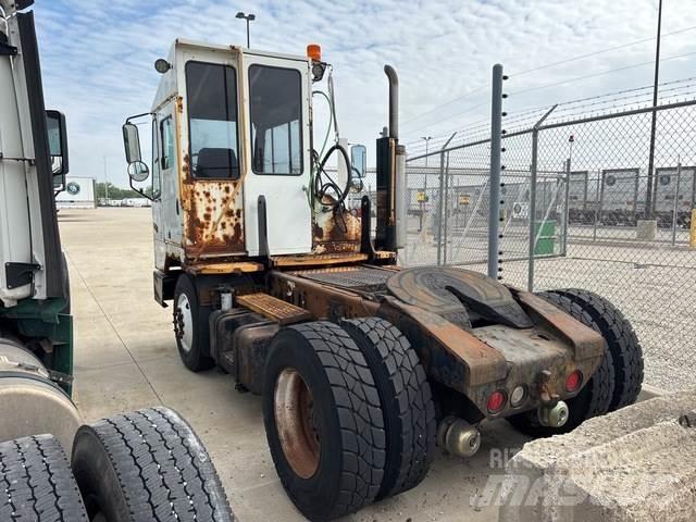Ottawa 4x2 Terminal tractors