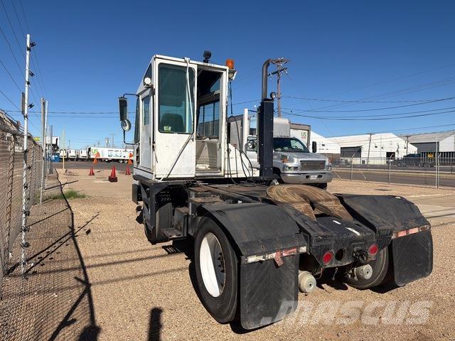 Ottawa C30 Terminal tractors