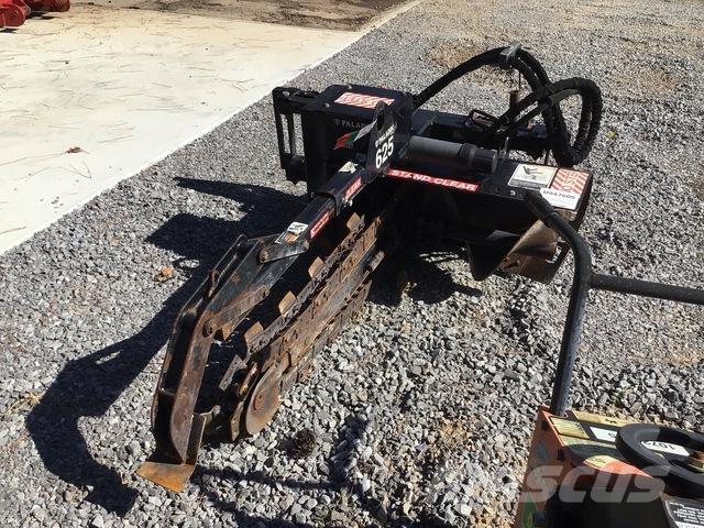 PALADIN 625 Trenchers