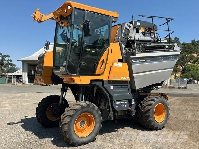 Pellenc 8590 Grape harvesting machines