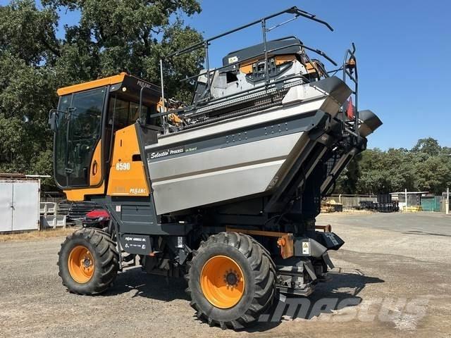 Pellenc 8590 Grape harvesting machines