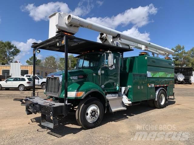 Peterbilt  Truck mounted platforms