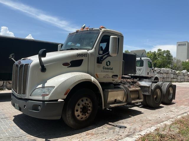 Peterbilt  Prime Movers