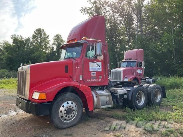 Peterbilt  Prime Movers