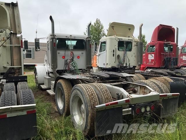 Peterbilt  Prime Movers