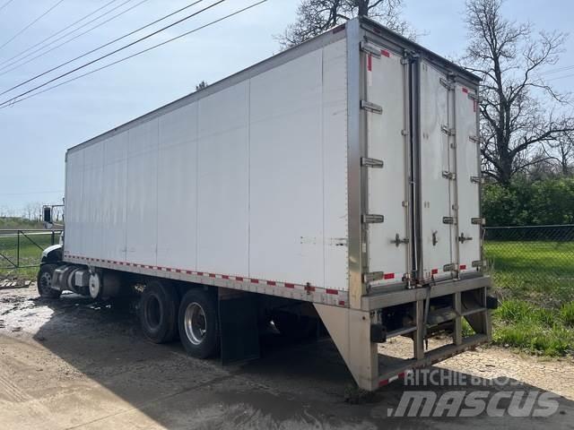 Peterbilt 348 Temperature controlled trucks