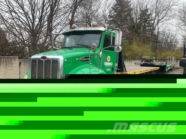 Peterbilt 348 Recovery vehicles