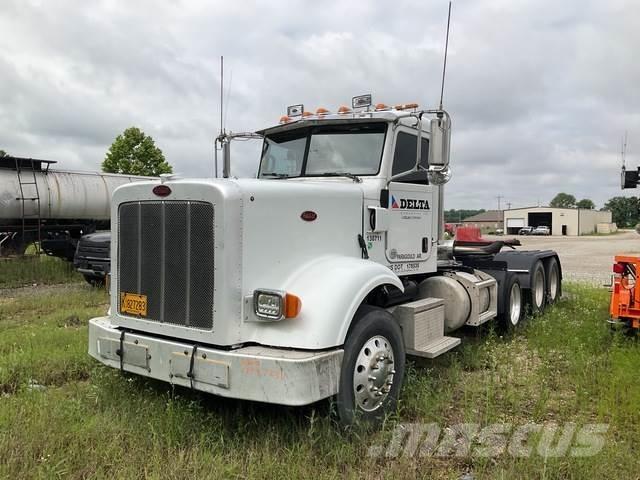Peterbilt 367 Prime Movers