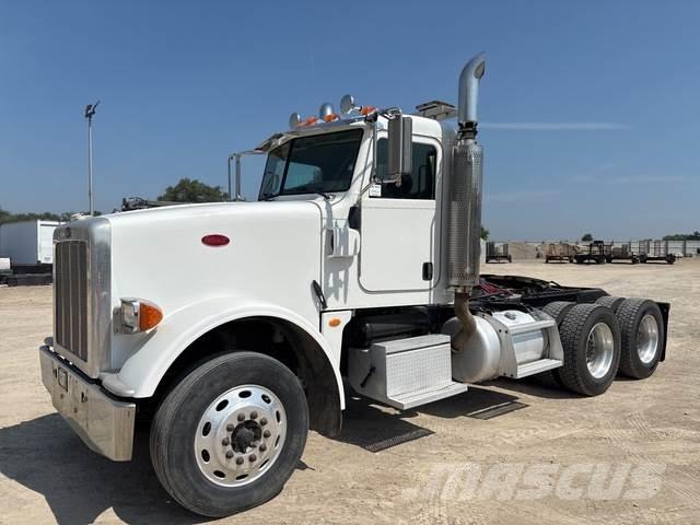 Peterbilt 367 Prime Movers