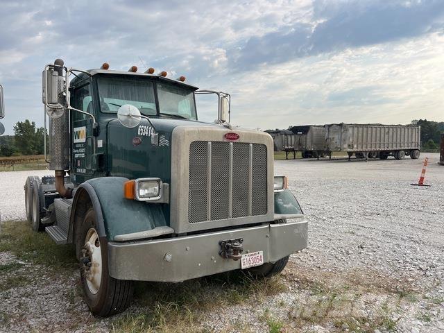 Peterbilt 367 Prime Movers