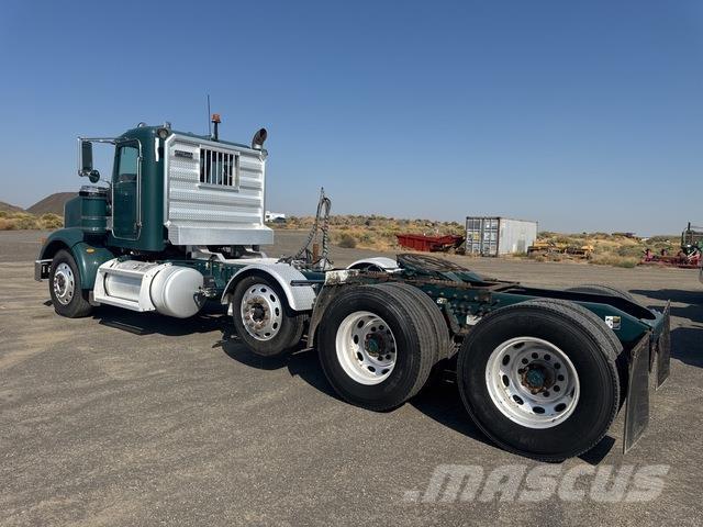 Peterbilt 367 Prime Movers