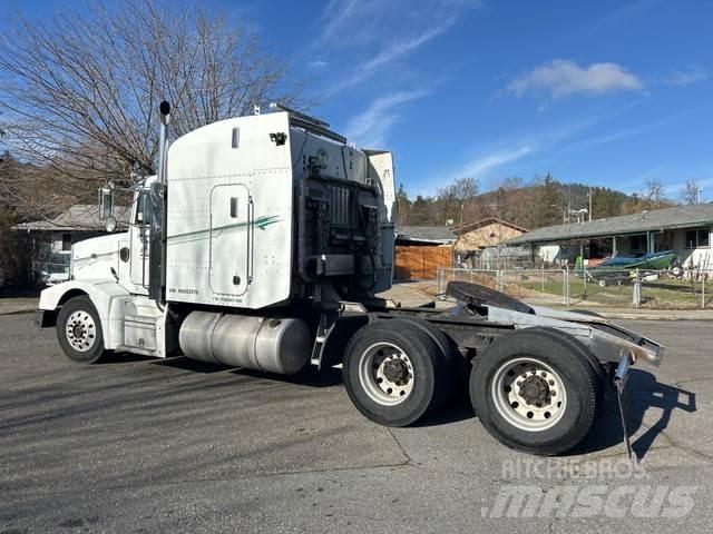 Peterbilt 377 Prime Movers