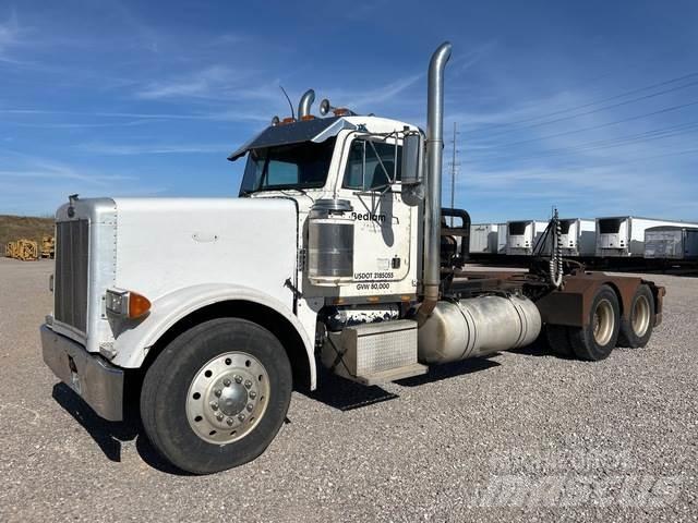 Peterbilt 378 Prime Movers