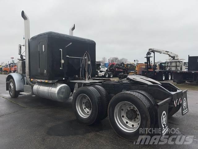 Peterbilt 378 Prime Movers