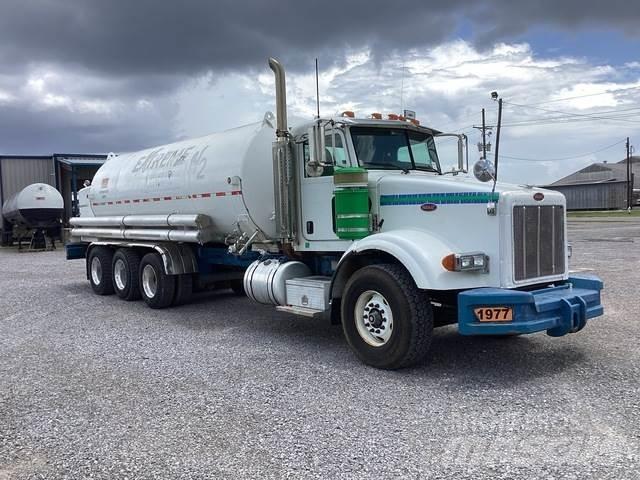 Peterbilt 378 Tanker trucks