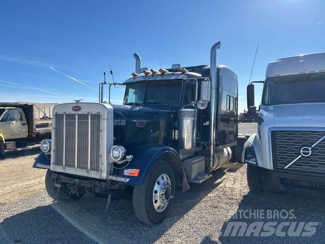 Peterbilt 379 Prime Movers