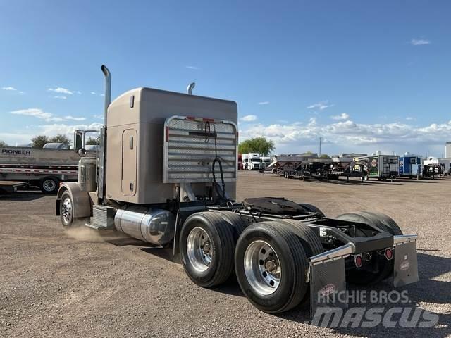 Peterbilt 379 Prime Movers