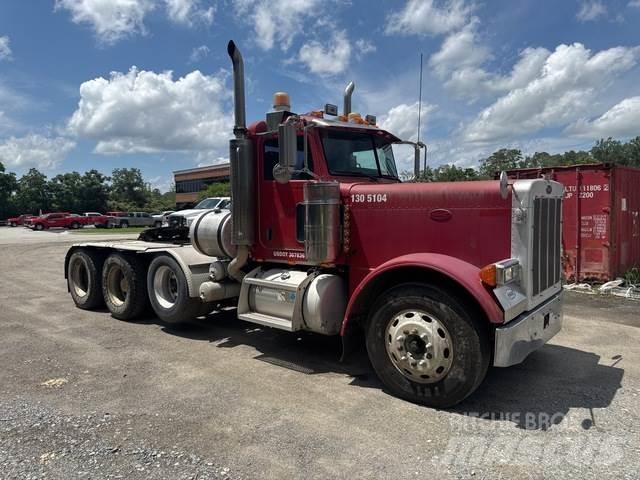 Peterbilt 379 Prime Movers