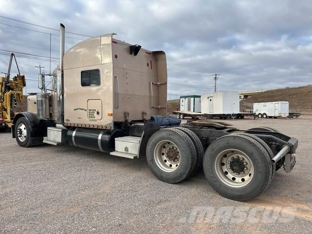 Peterbilt 379 Prime Movers