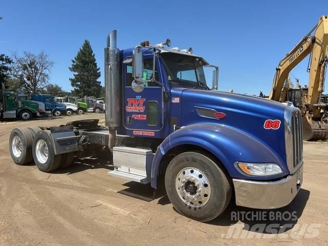 Peterbilt 386 Prime Movers