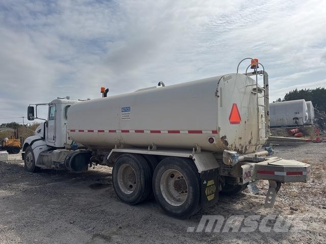 Peterbilt 386 Water bowser