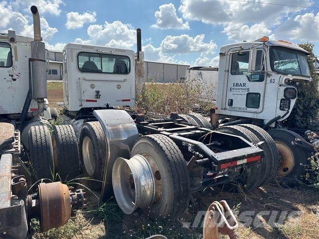 Peterbilt 386 Prime Movers