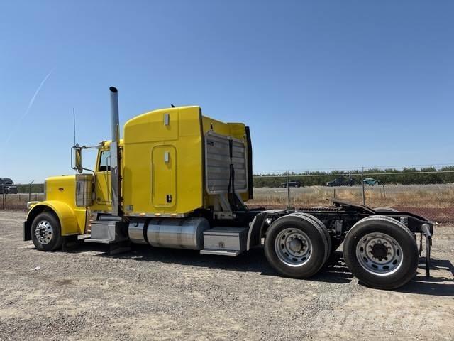 Peterbilt 389 Prime Movers