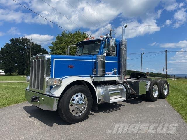 Peterbilt 389 Prime Movers