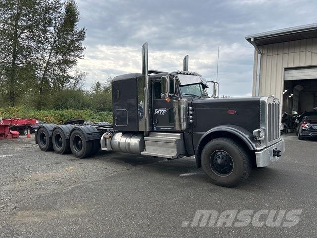Peterbilt 389 Prime Movers