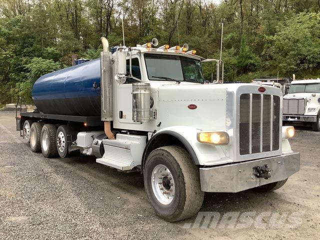 Peterbilt 389 Commercial vehicle