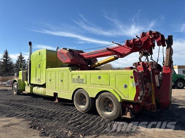Peterbilt 389 Recovery vehicles