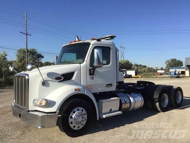 Peterbilt 567 Prime Movers