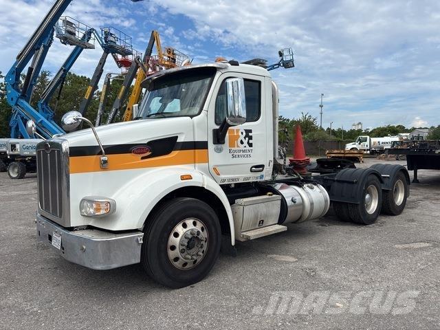 Peterbilt 567 Prime Movers