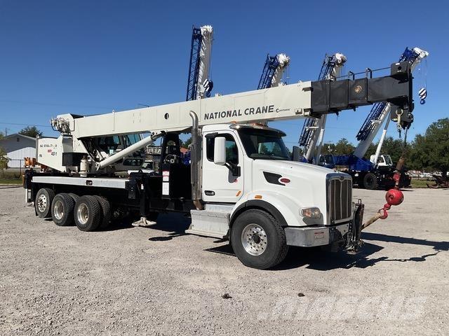 Peterbilt 567 Track mounted cranes