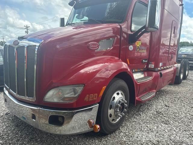 Peterbilt 579 Prime Movers