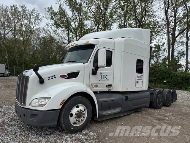 Peterbilt 579 Prime Movers