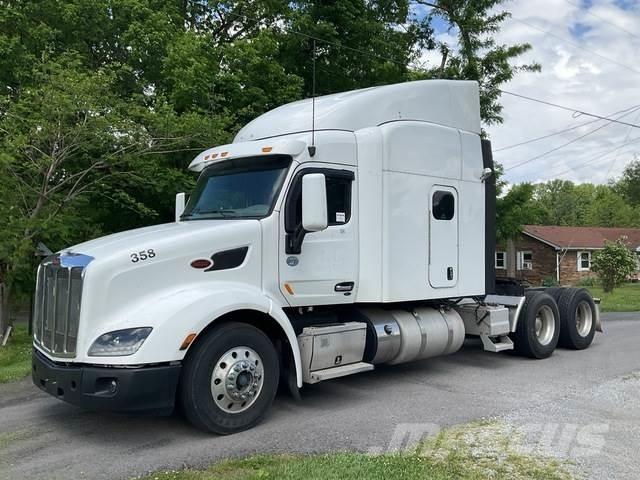 Peterbilt 579 Prime Movers