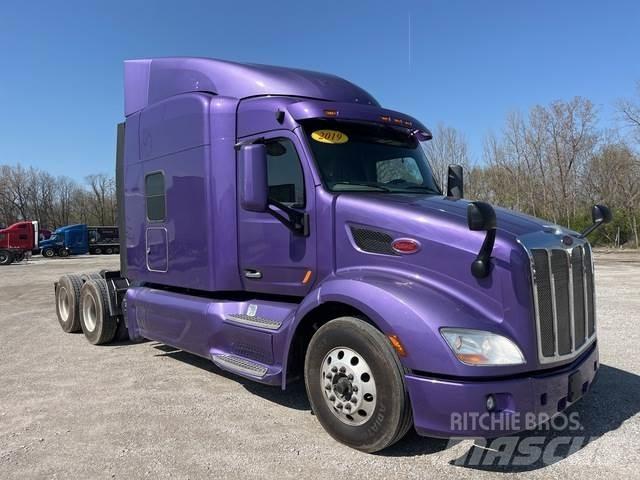 Peterbilt 579 Prime Movers