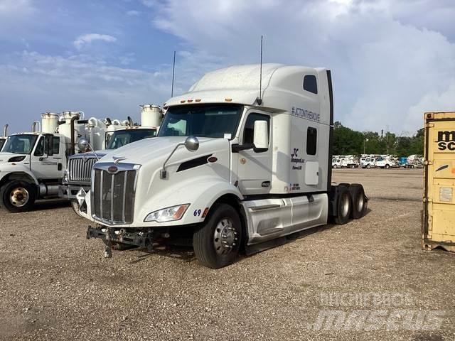 Peterbilt 579 Prime Movers