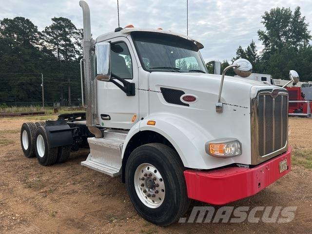 Peterbilt 579 Prime Movers
