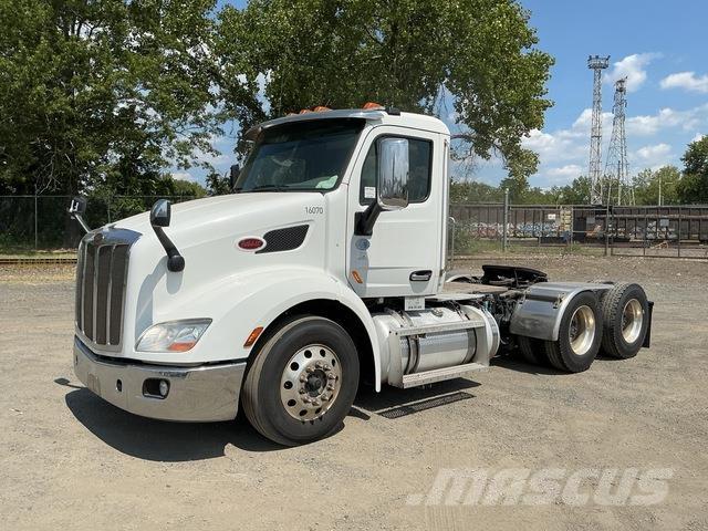 Peterbilt 579 Prime Movers