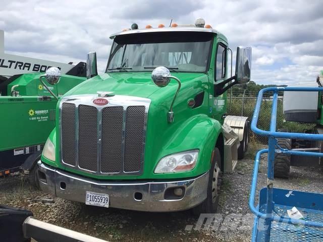 Peterbilt 579 Prime Movers