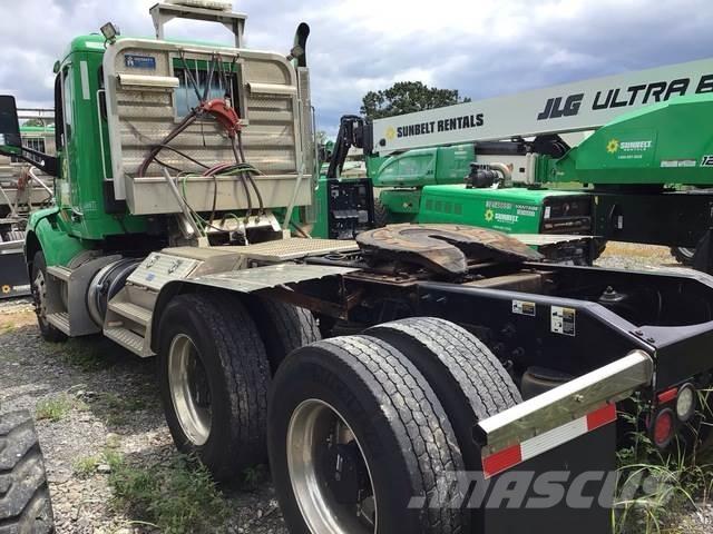 Peterbilt 579 Prime Movers